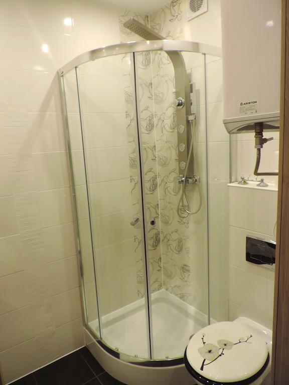 Gdanskie Apartamenty - Apartament Targ Rybny Z Widokiem Na Motlawe Quarto foto
